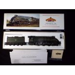 Bachmann - A boxed OO Gauge No.31-958 Gresley Pacific A4 Class 4-6-2 Steam Locomotive and Tender.