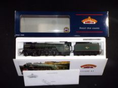 Bachmann - A boxed OO gauge 4-6-0 Class A1 steam locomotive and tender, 32-551 Op.No.