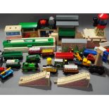 Thomas The Tank Engine - a quantity of Thomas The Tank Engine accessories to include metal Thomas