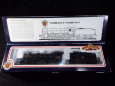 Bachmann - A boxed OO Gauge Bachmann 31-703 Thompson B1 Class 4-6-0 steam locomotive and tender, Op.