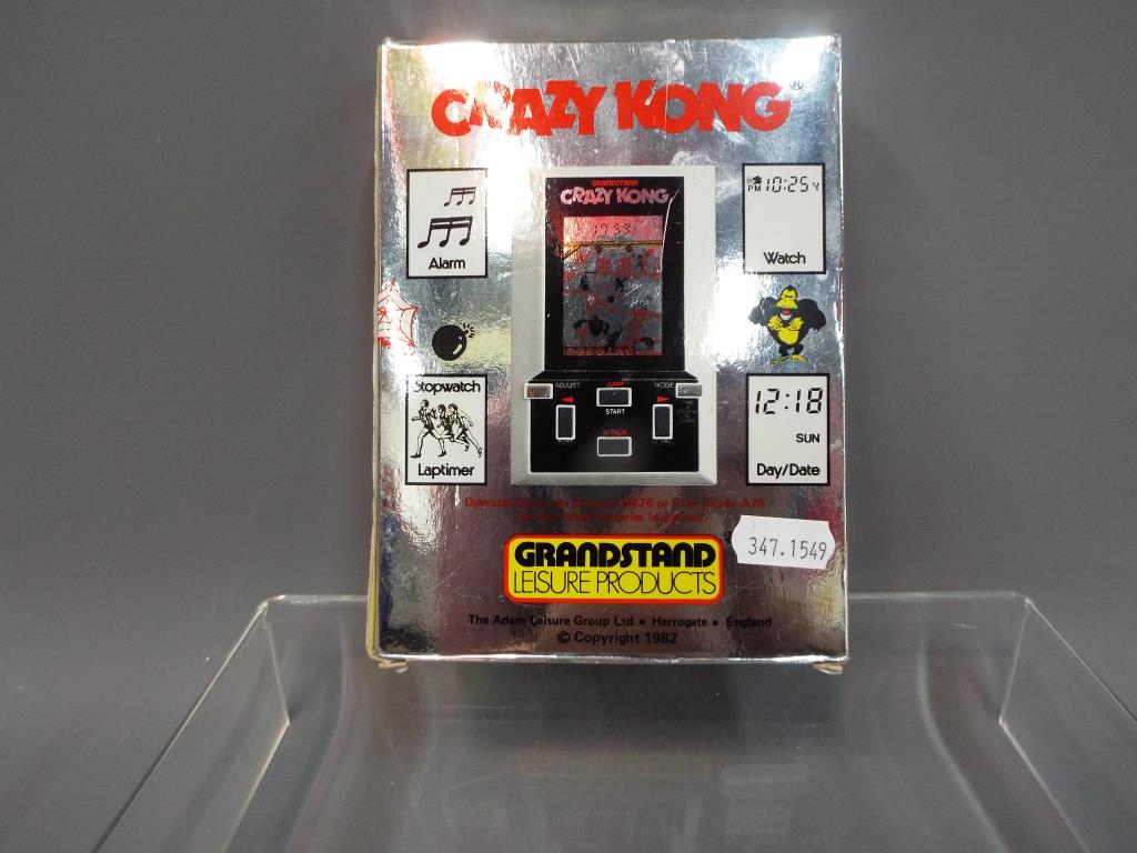 Hand Held Electronic Games - a Grandstand Leisure Products Crazy Kong LCD Pocket Arcade game, - Image 2 of 3