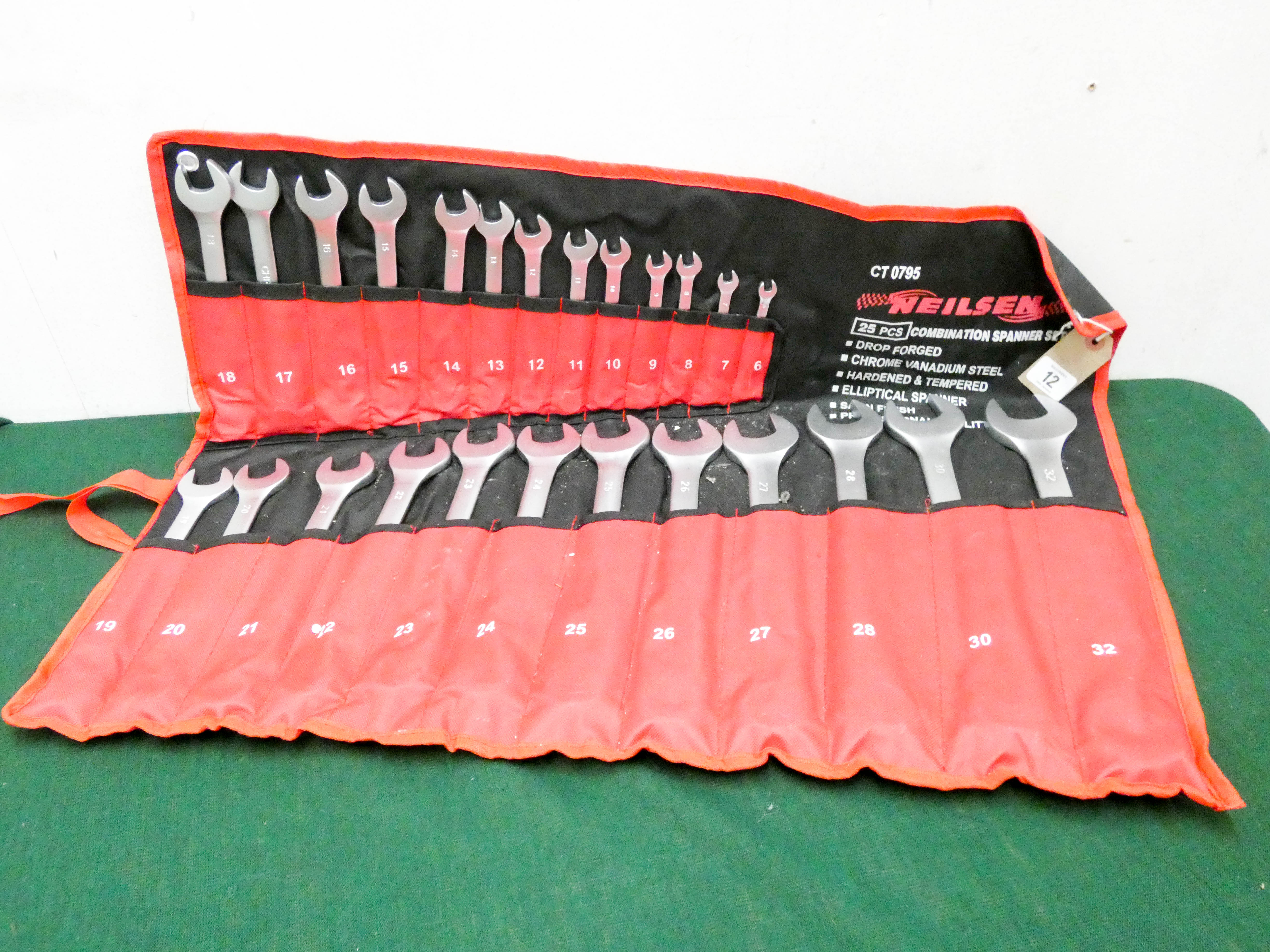 25 CV metric spanners