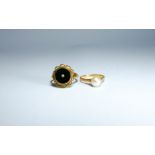 9ct cultured pearl dress ring, ring size L,
