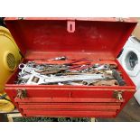 One metal tool box,