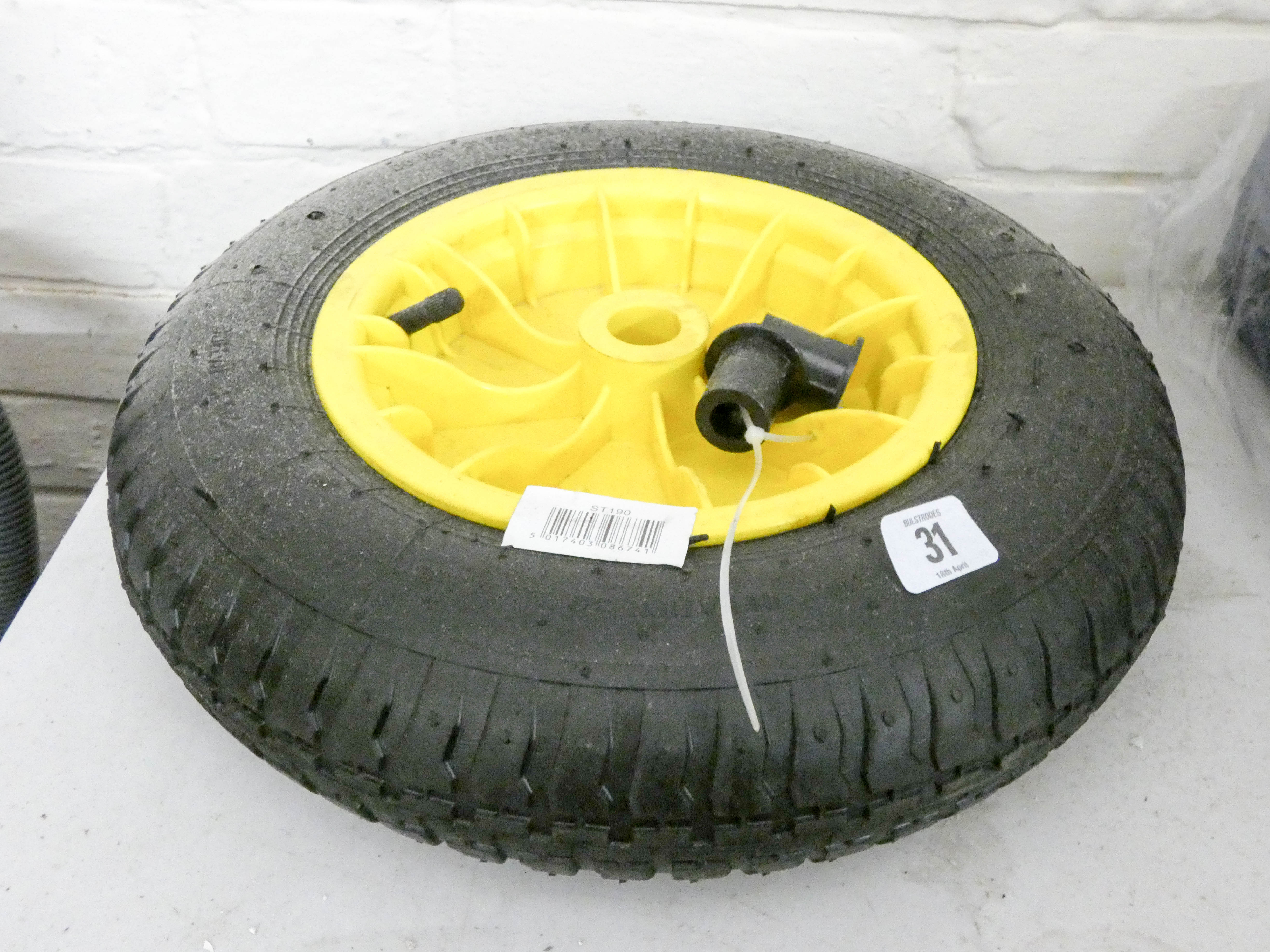 A new wheelbarrow wheel with two spaces