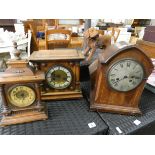 An oak cased bracket clock,
