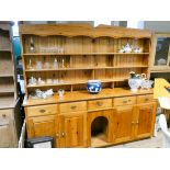 Pine kitchen dresser with open shelf back,