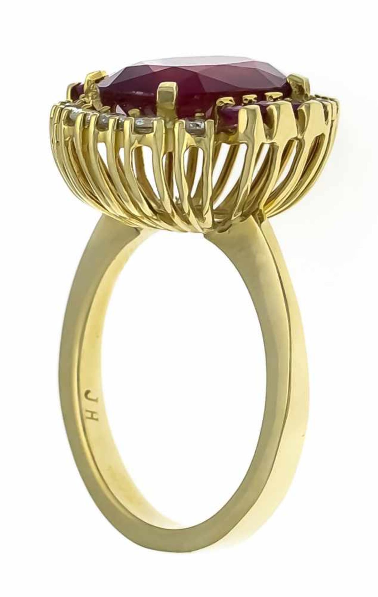 Rubin-Brillant-Ring GG 585/000 mit einem oval fac. Rubin 13,5 x 10 mm, 6 oval fac. Rubine3 mm, sowie - Bild 2 aus 3