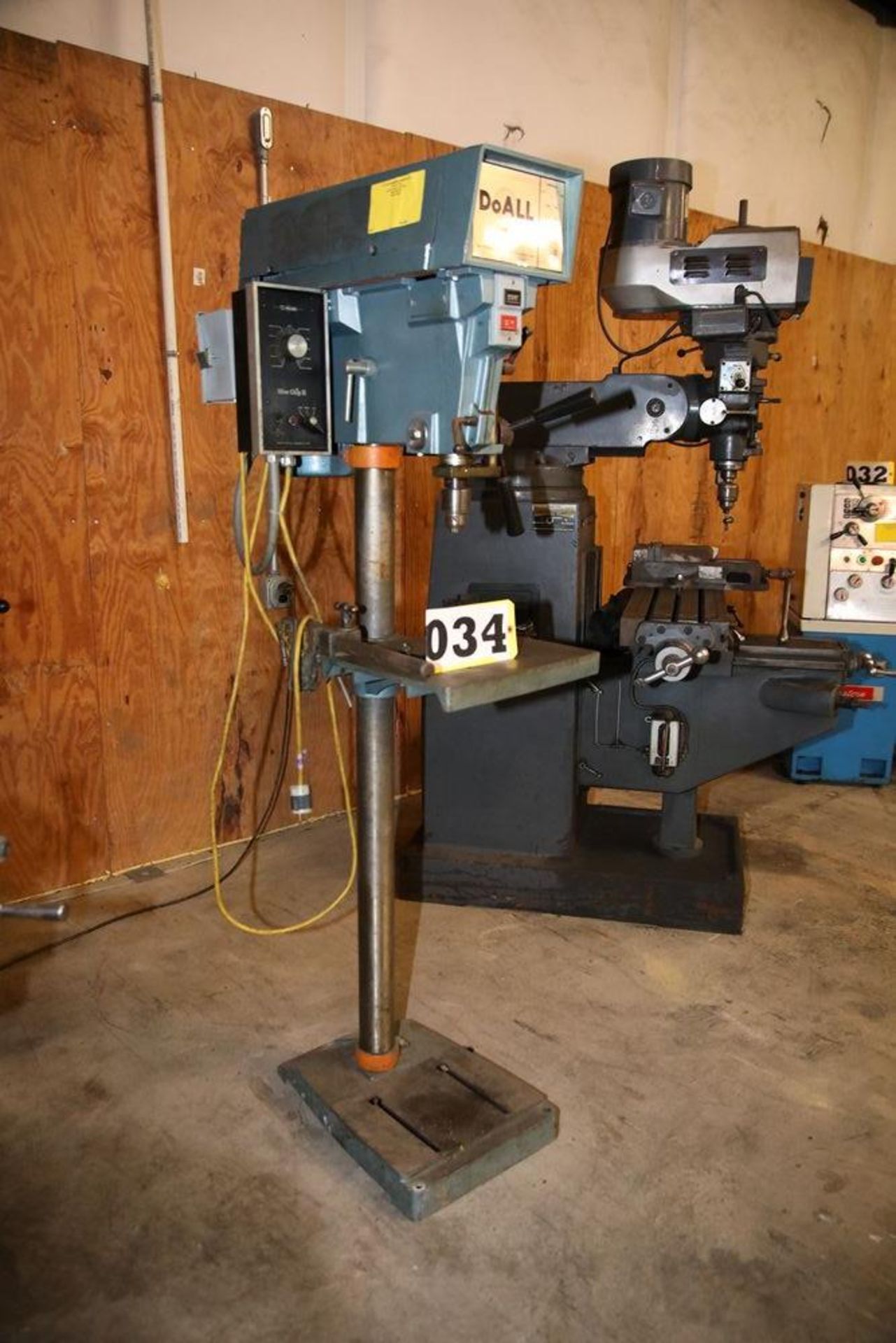 DOALL MODEL 15 VERTICAL DRILL PRESS 250-5000 RPM STEP PULLEY SINGLE ...