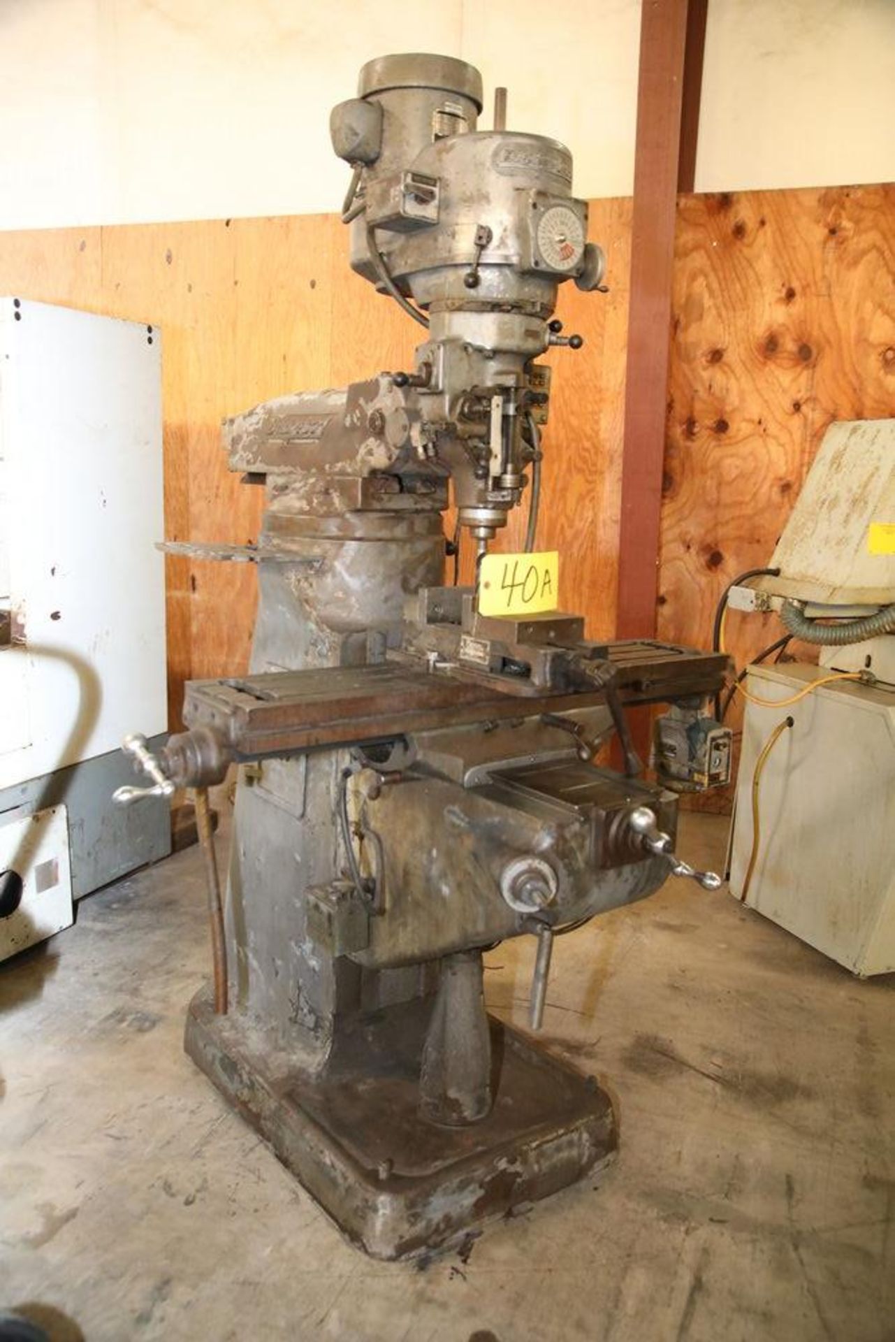 BRIDGEPORT VERTICAL MILLING MACHINE VARIABLE SPEED HEAD - Image 2 of 3