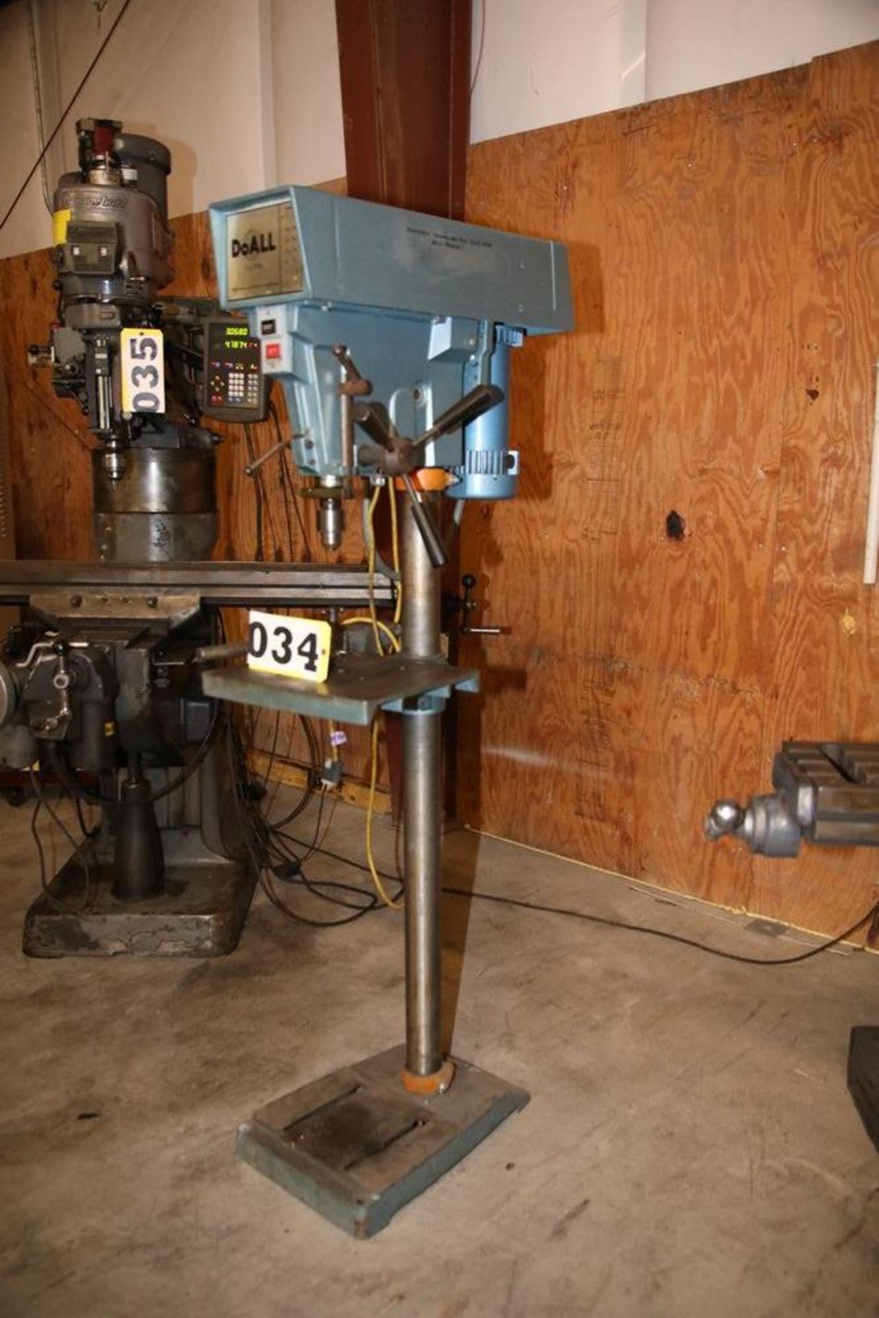 DOALL MODEL 15 VERTICAL DRILL PRESS 250-5000 RPM STEP PULLEY - Image 3 of 3