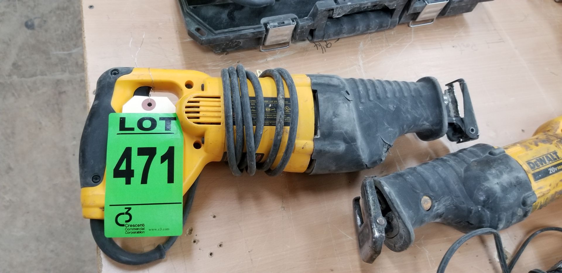 DEWALT Mod DW311 corded electric reciprocating saw//DEWALT Scie alternative à vitesse variable