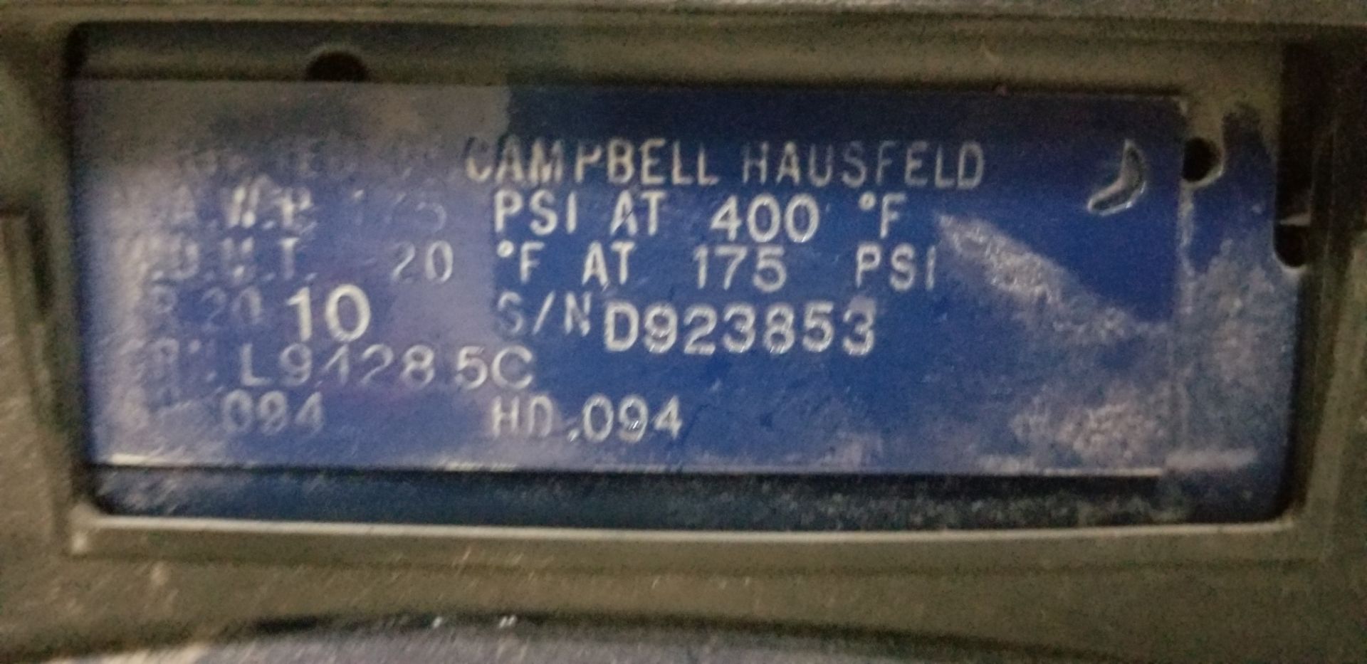 CAMPBELL HAUSFELD 28gal 1.7HP portable air compressor on wheels mod.WL611107A6 ser.A6M02 // - Image 4 of 5