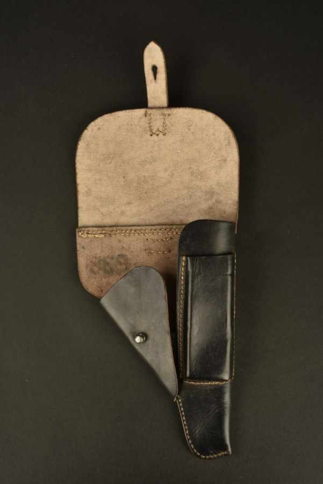 Holster de pistolet P38En cuir lisse noir, neuf de stock. Marqué au dos P38, 0/0833/0007, aigle - Bild 4 aus 4