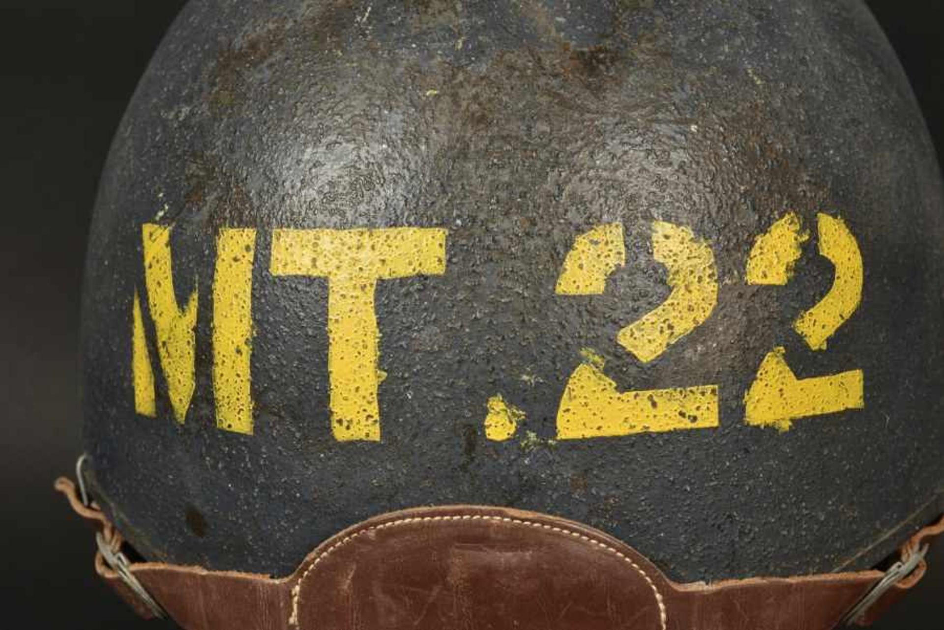 Casque de canonier de l'US Navy. Helmet of a US Naval ArtillerymanCoque en métal, peinture bleu à - Bild 2 aus 4