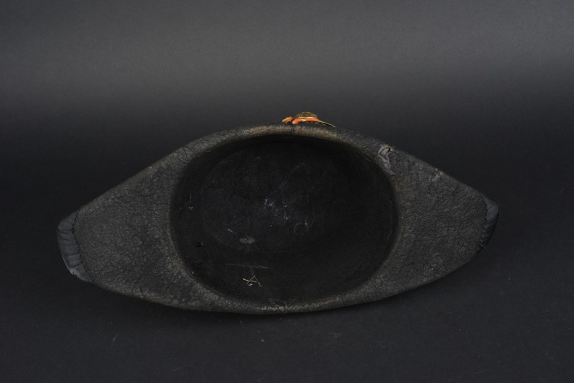 Bicorne de personnel non-officier de la Garde Républicaine de 1848complet avec son bouton, intérieur - Bild 3 aus 4