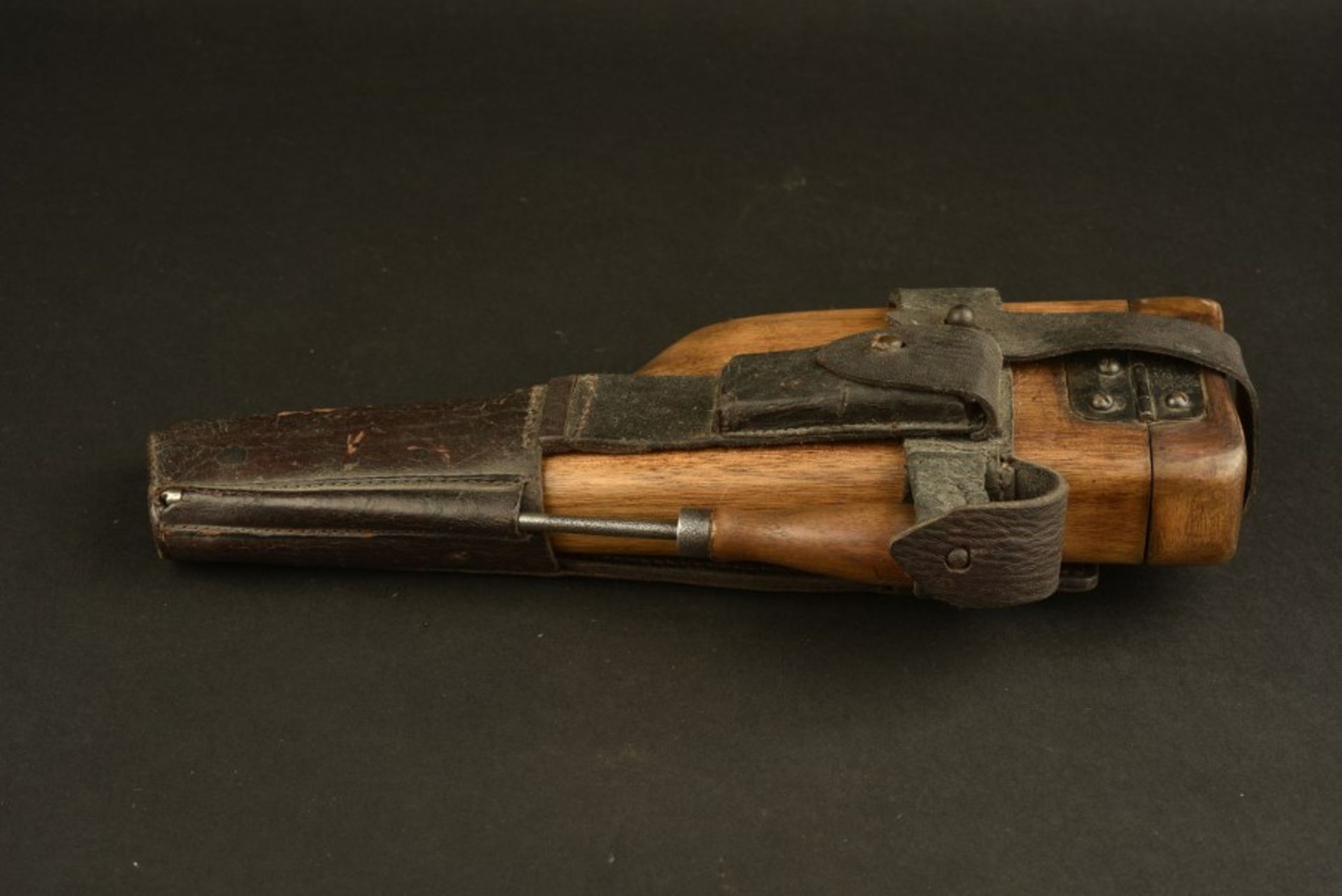 Reproduction d'étui crosse de Mauser C96Reproduction de crosse en bois, harnais en cuir présent, une - Bild 2 aus 4