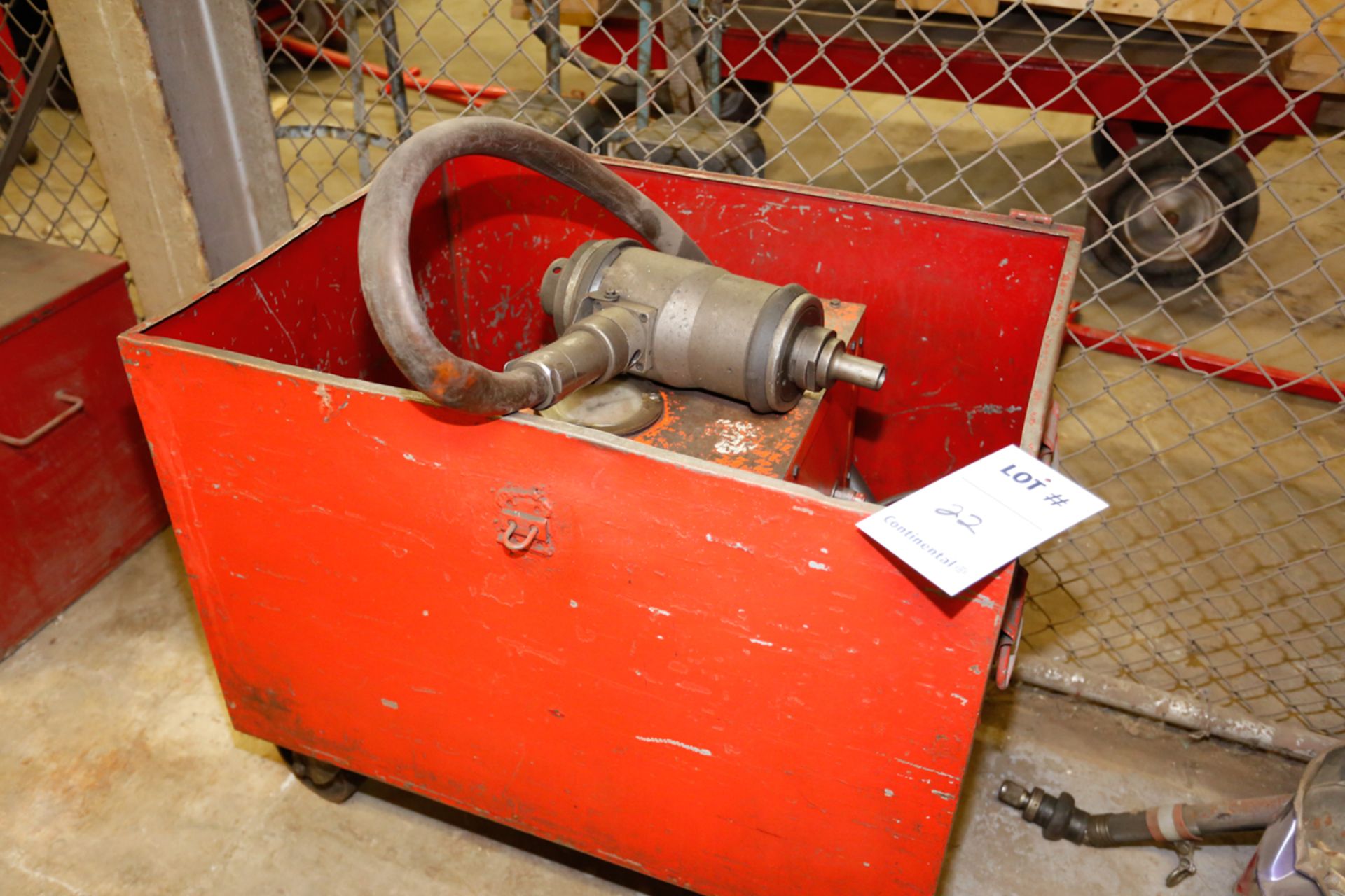 HYDRAULIC TUBE PULLER W/ HYDRAULIC POWERPACK - Image 2 of 2