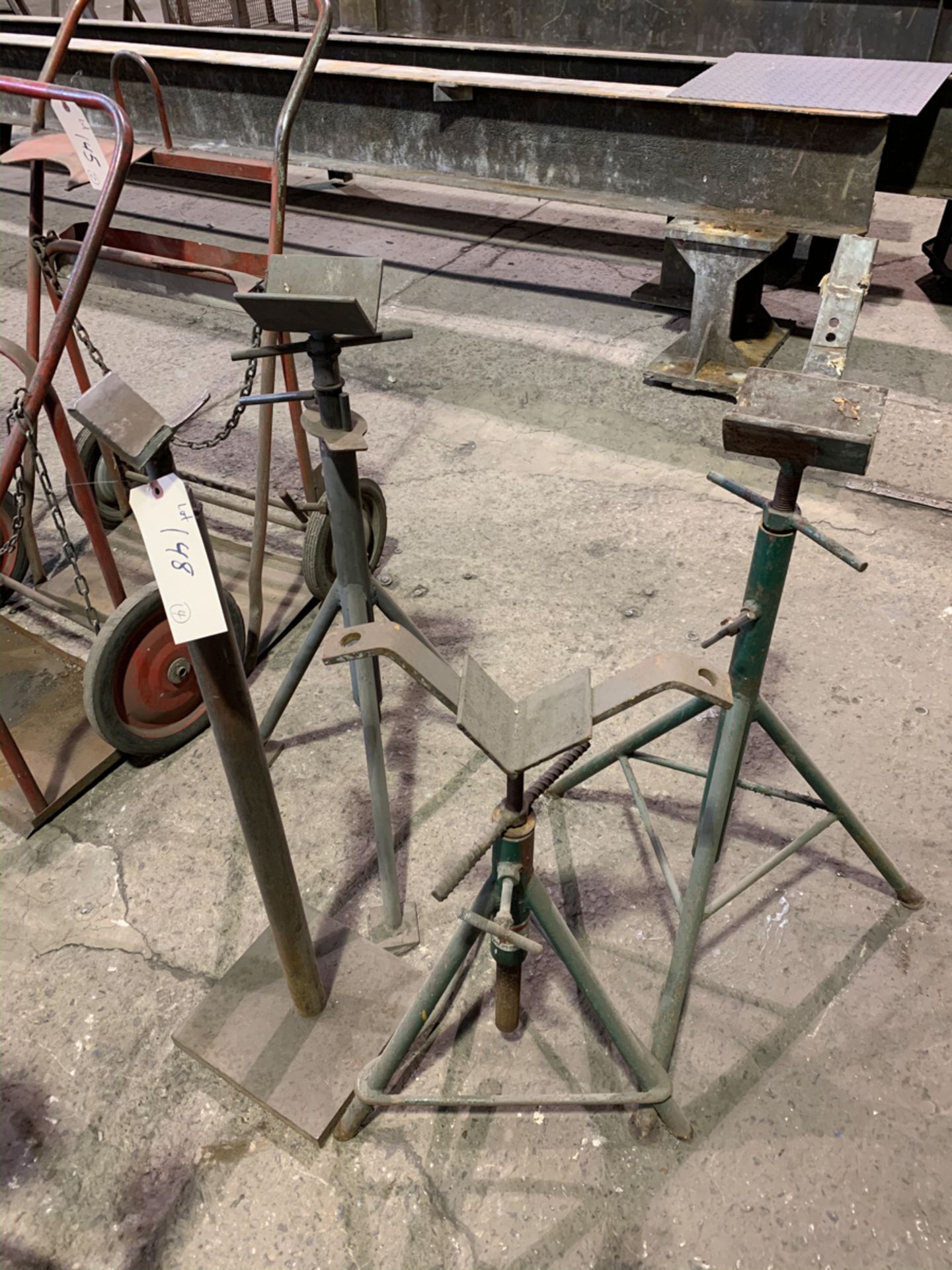 LOT OF 4 STANDS