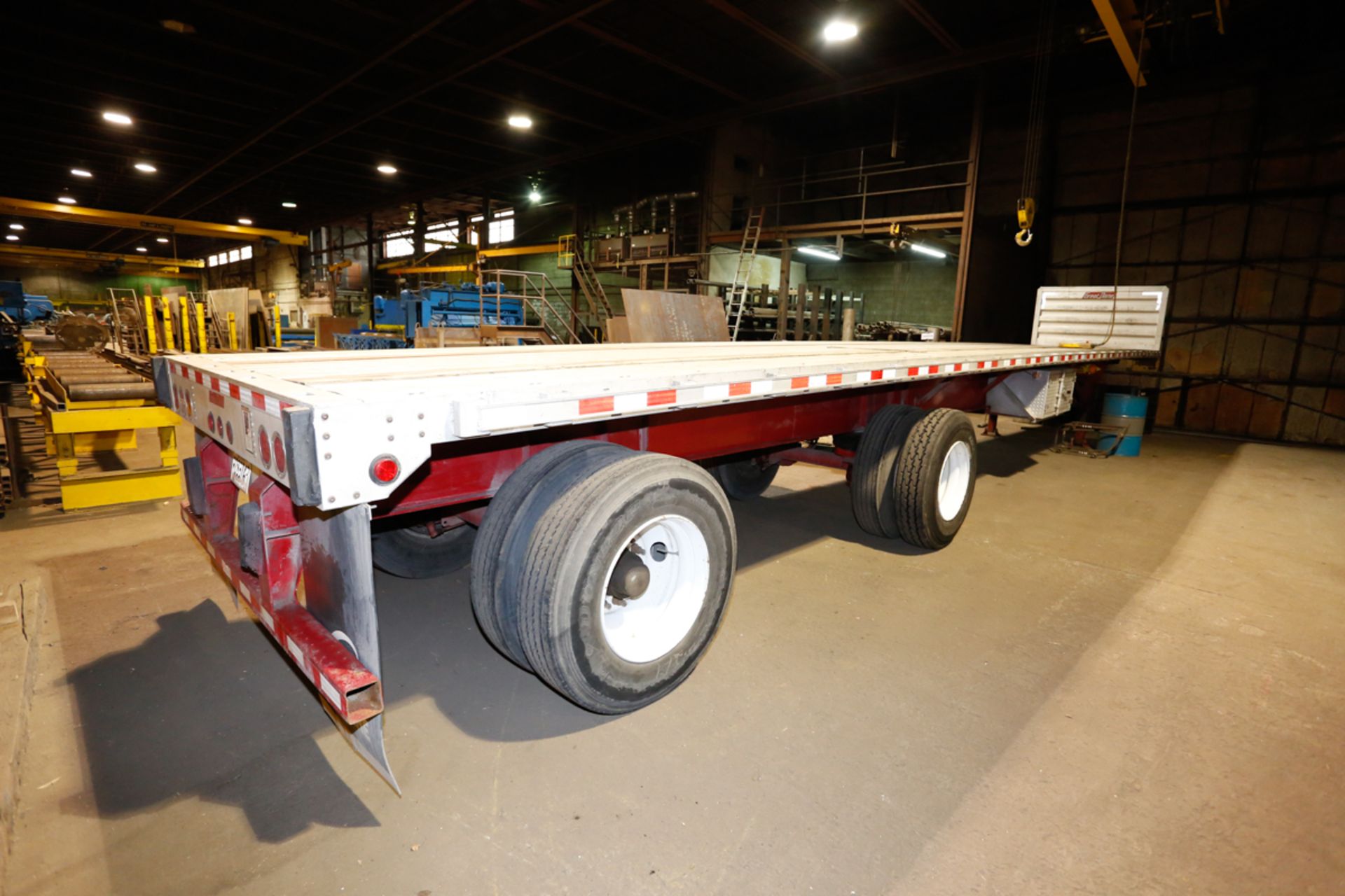 GREAT DANE (2006) 48' FLAT BED TRAILER, ALUMINUM BED, DOUBLE AXLE, NET WEIGHT: 4250 KG, VIN: - Image 3 of 4