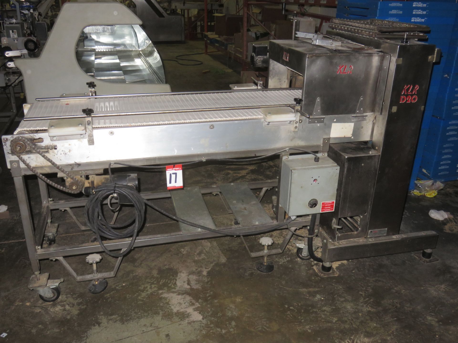 KLR MODEL J-TYPE D20 STAINLESS STEEL AUTOMATIC BREAD SLICER W/ KLR PLASTIC BELT CONVEYOR, S/N 200455 - Image 2 of 5