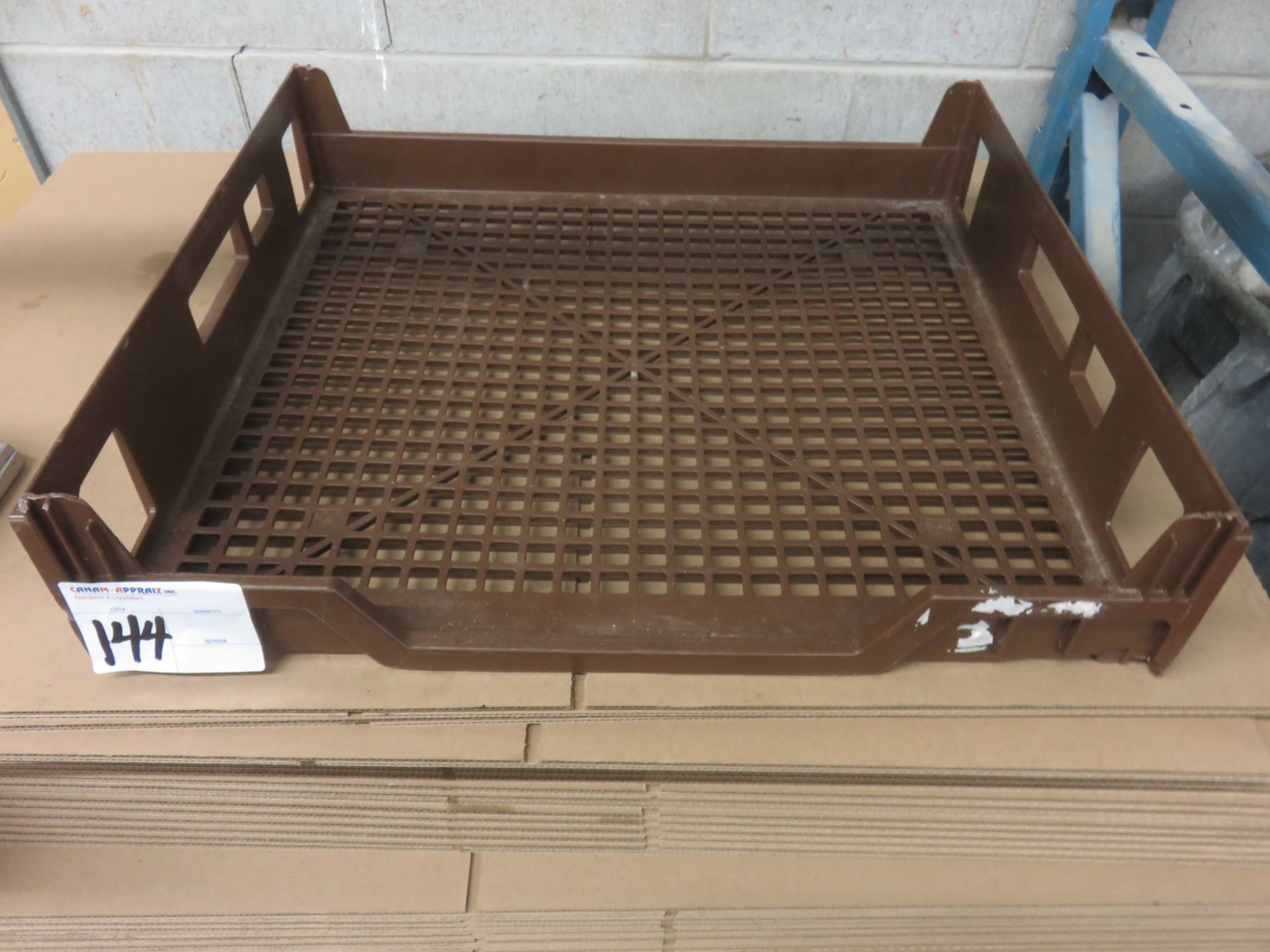 UNITS - BROWN PLASTIC APPROX. 23" X 26" X 6"H STACKABLE BAKERY TRAYS