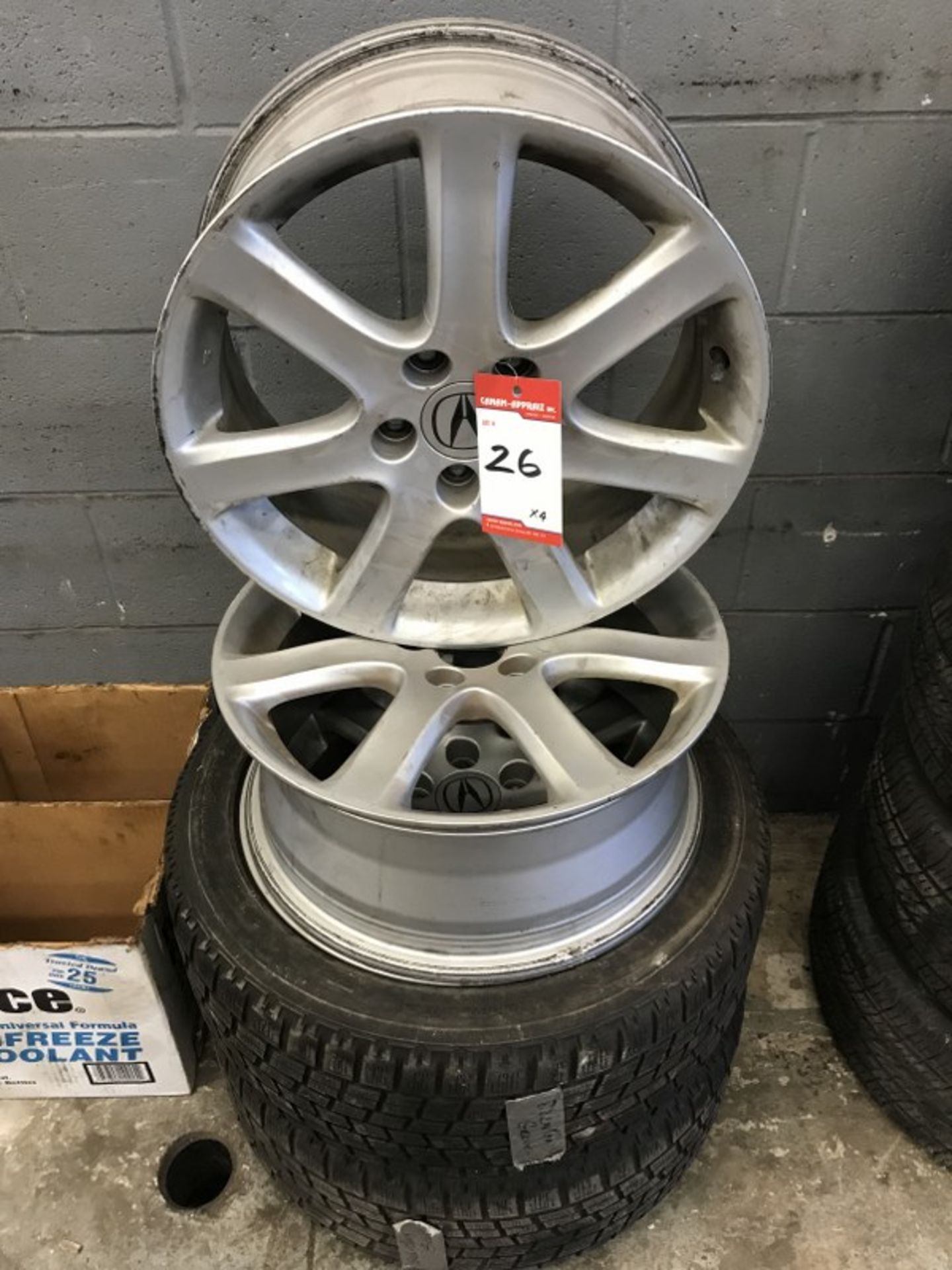 17 " ACURA TSX 5 BOLT 7 STAR RIMS x 4 W/ 2 x BLIZZAK WINTER TIRES