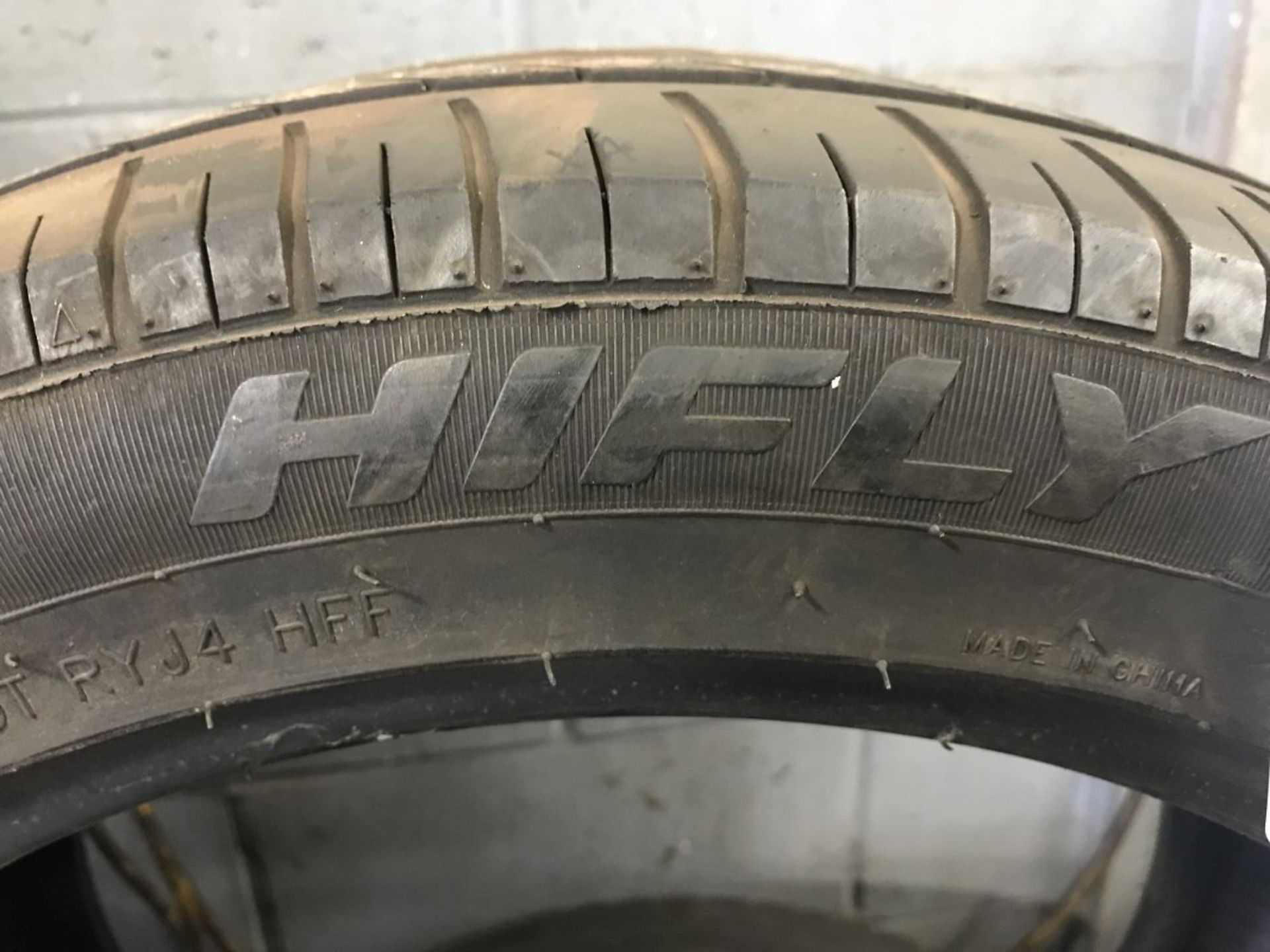 HIFLY - 235/45R17 - ALL SEASON TIRES x 4 - Image 2 of 3