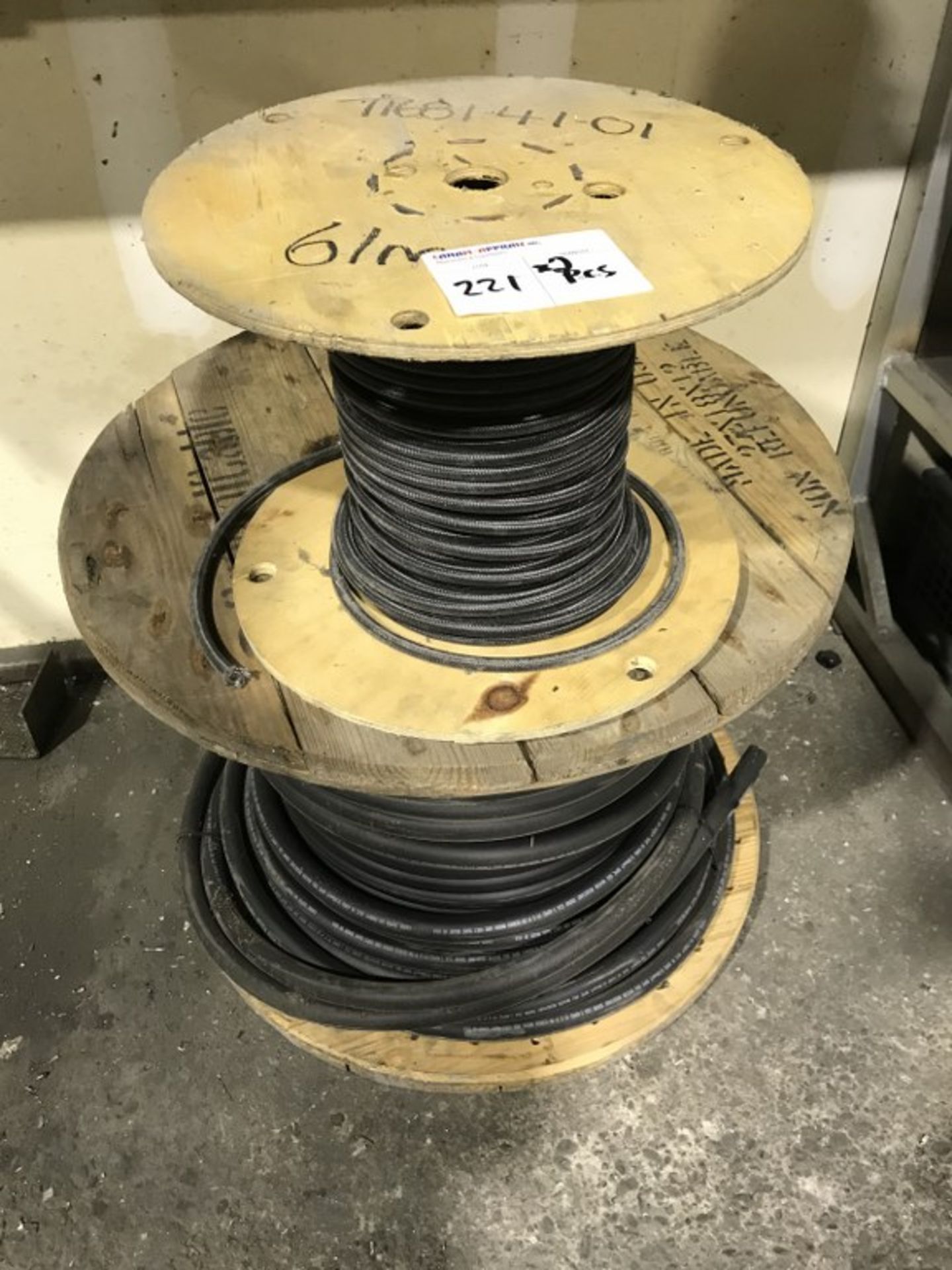 MIXED LOT - 2 X LARGE SPOOLS - ASSORTED GAUGE WIRE