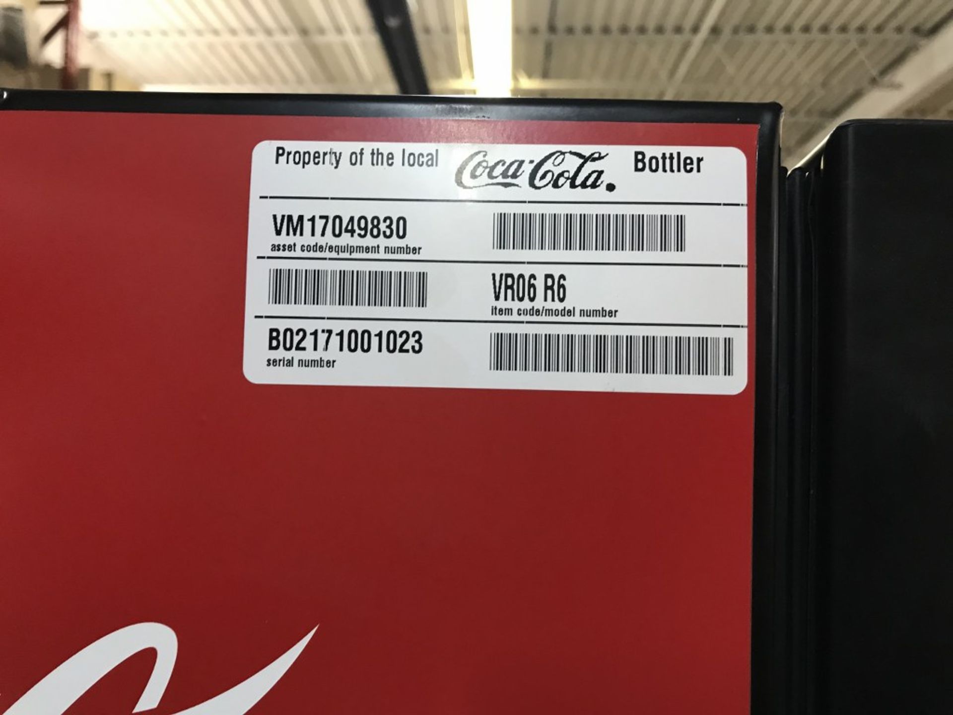 COUNTERTOP COOLER - COCA-COLA. MODEL # VR06 R6 - Image 3 of 3