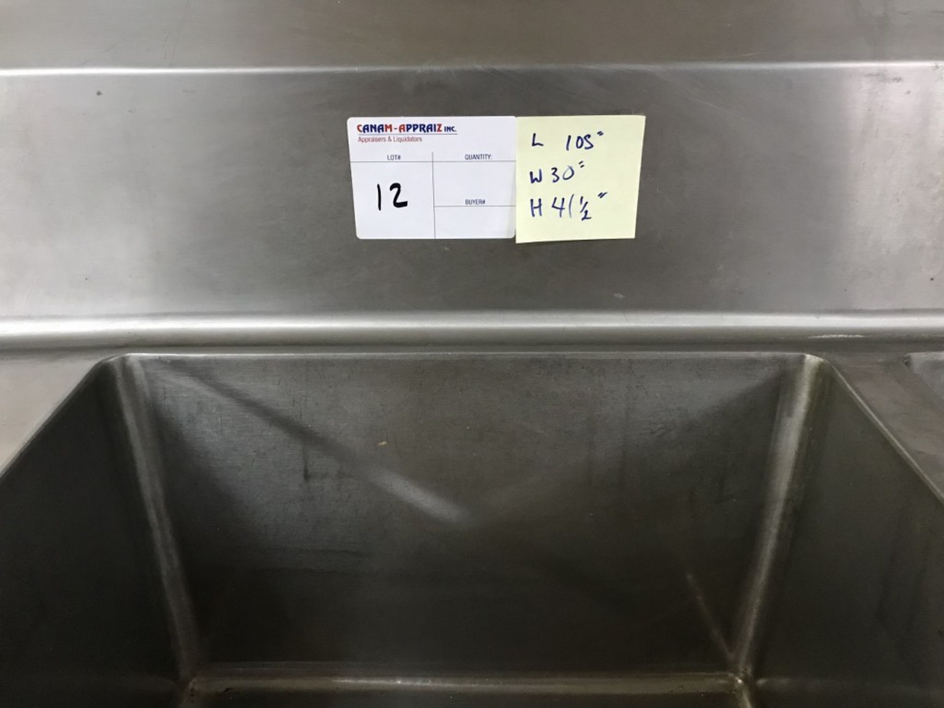 3 WELL - STAINLESS STEEL WASH SINK. 105"L X 30"W X 41.5"H - Image 2 of 6