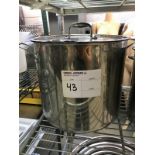 LARGE POT STAINLESS STEEL COOKING POT W/LID