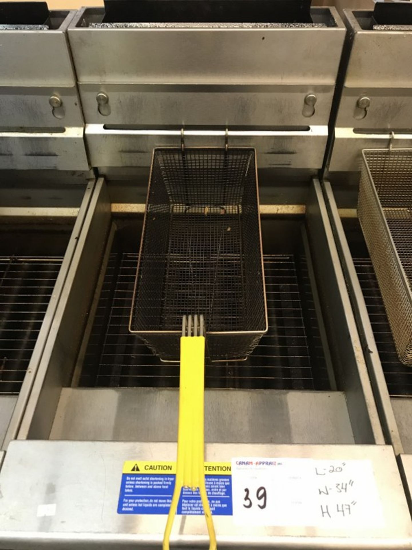 PITCO - MODEL: SG18 - STAINLESS STEEL FRYER. 34"X20"X47" - Image 2 of 4