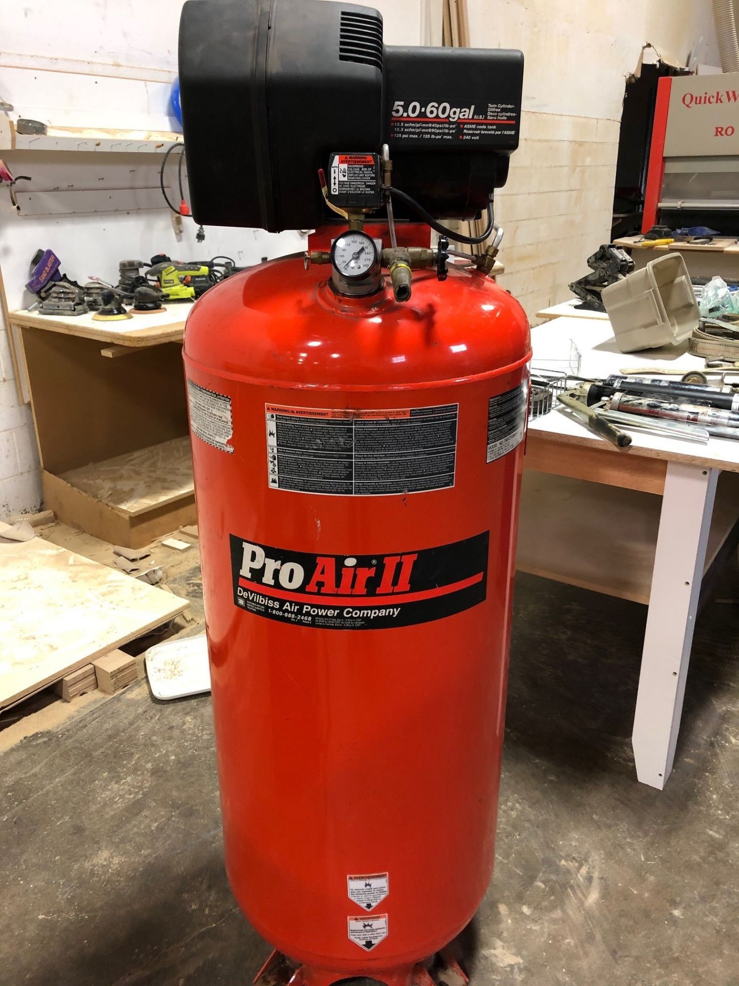 PRO AIR II PROTABLE AIR COMPRESSOR