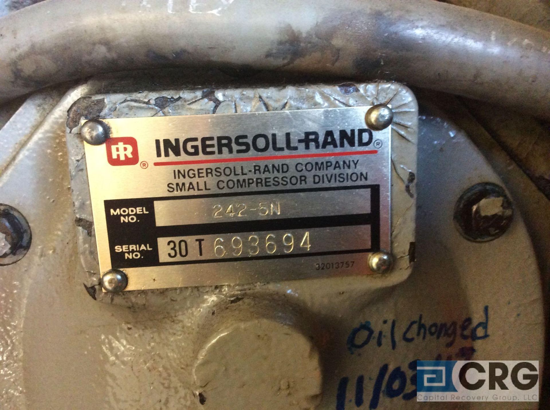 Ingersoll Rand T-30 twin cylinder vertical air compressor, mn 242-5N - Image 2 of 2