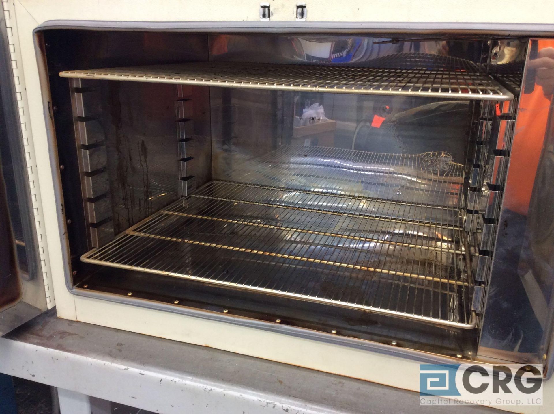Grieve Industrial oven, mn NB-350, 2000 watts, 208 volts, 3 phase, 28 wide x 18 high x 24 deep - Image 3 of 3