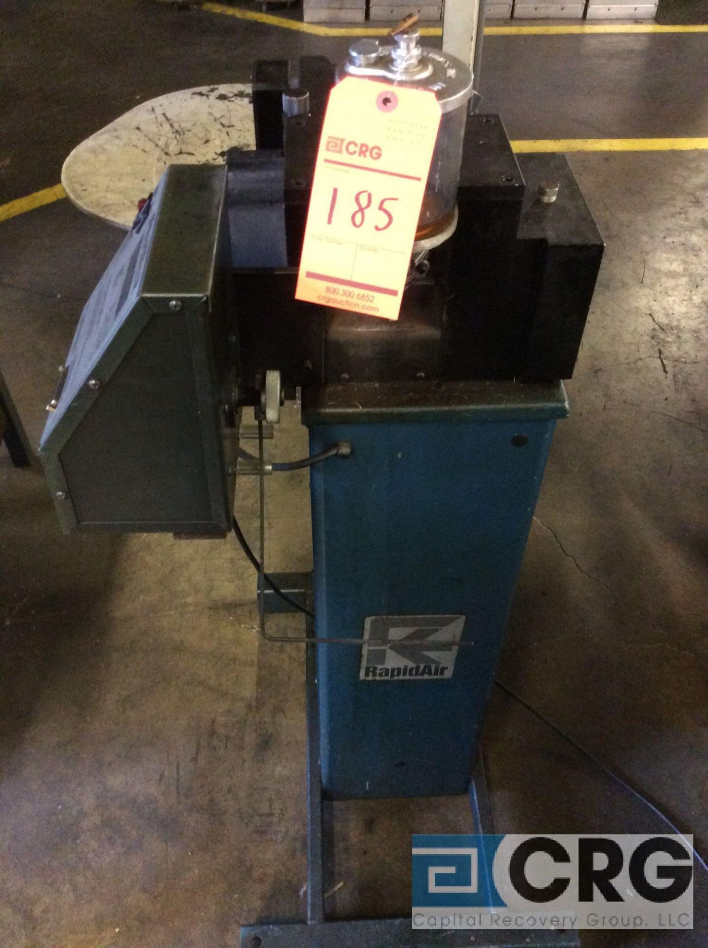 Rapid Aire coil unwinder/feeder, model SBX4, serial 124353