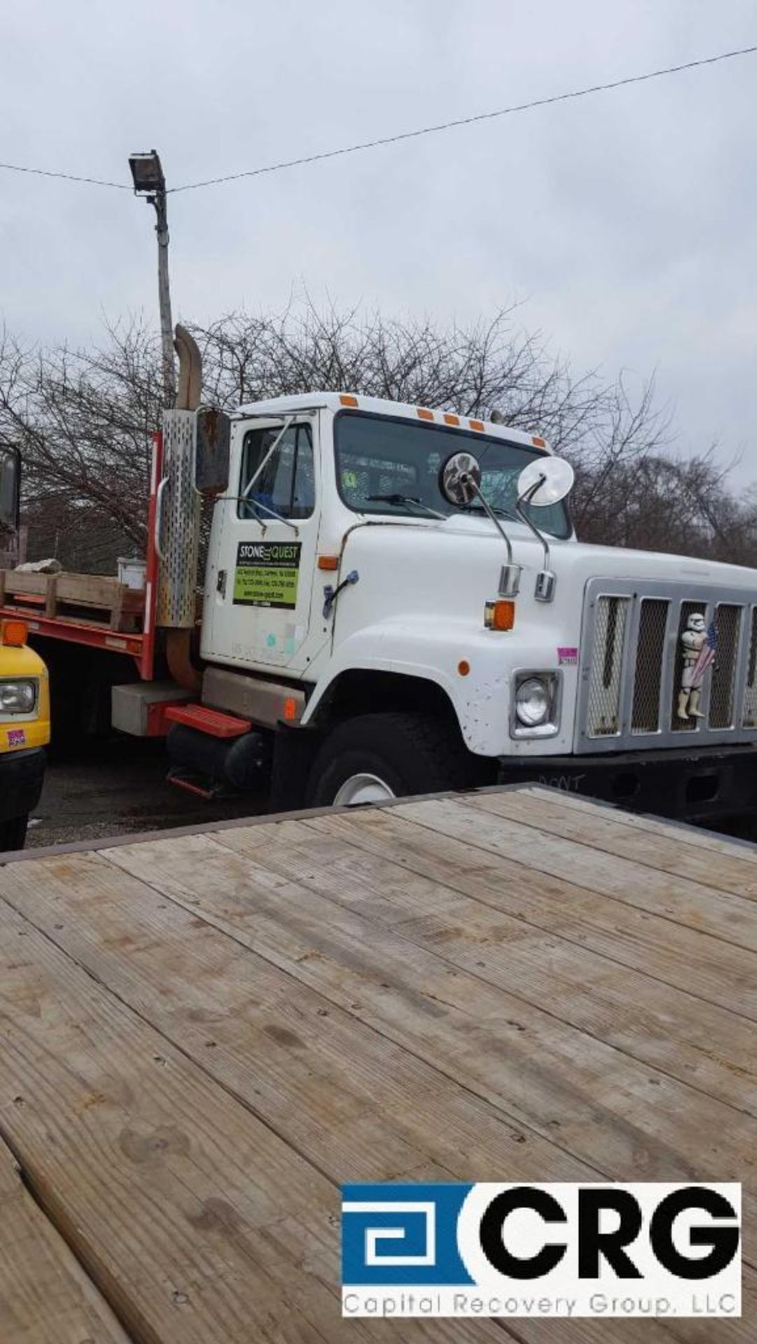 1997 International, 24 foot flatbed truck, diesel with Moffett carrier attachment, Elton Fuller 9 - Image 2 of 2