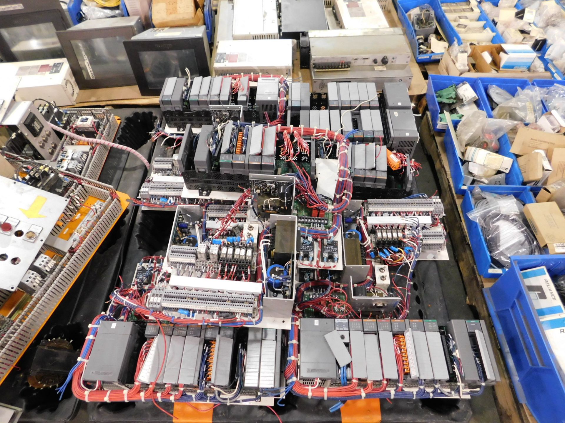 Electrical automation photo sensor micro switch, CPU, AC drive, servo motor breakers, (18) pallets - Image 3 of 8