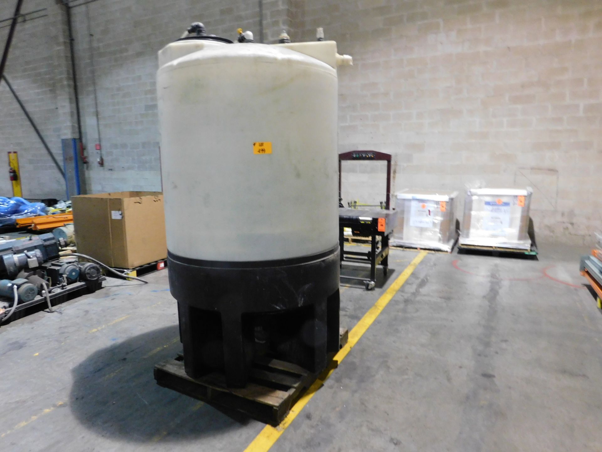 Lot of (2) polytank cone bottom, 6 ft. high by 4 in. diagonal, 500 gallon capacity - Image 2 of 2