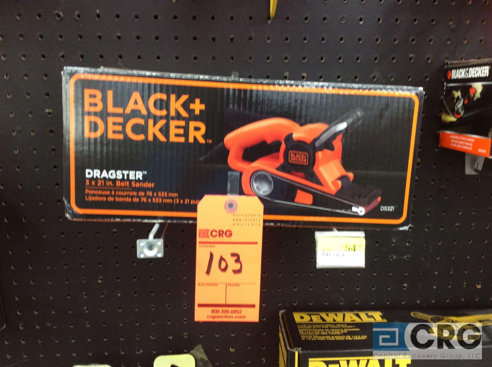 Black and Decker 3 x 21 in. belt sander (NEW)