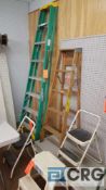 Lot of (2) assorted step ladders, and (3) assorted step stools