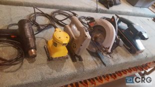 Lot of (5) assorted electric power tools, including (1) Makita 9920 belt sander, (1) Skil 5150 7 1/4