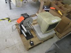 Label Mate USA TWIN-CAT-3 heavy duty dual spindle rewinder with computer - LOCATED AT 524 ROUTE 7