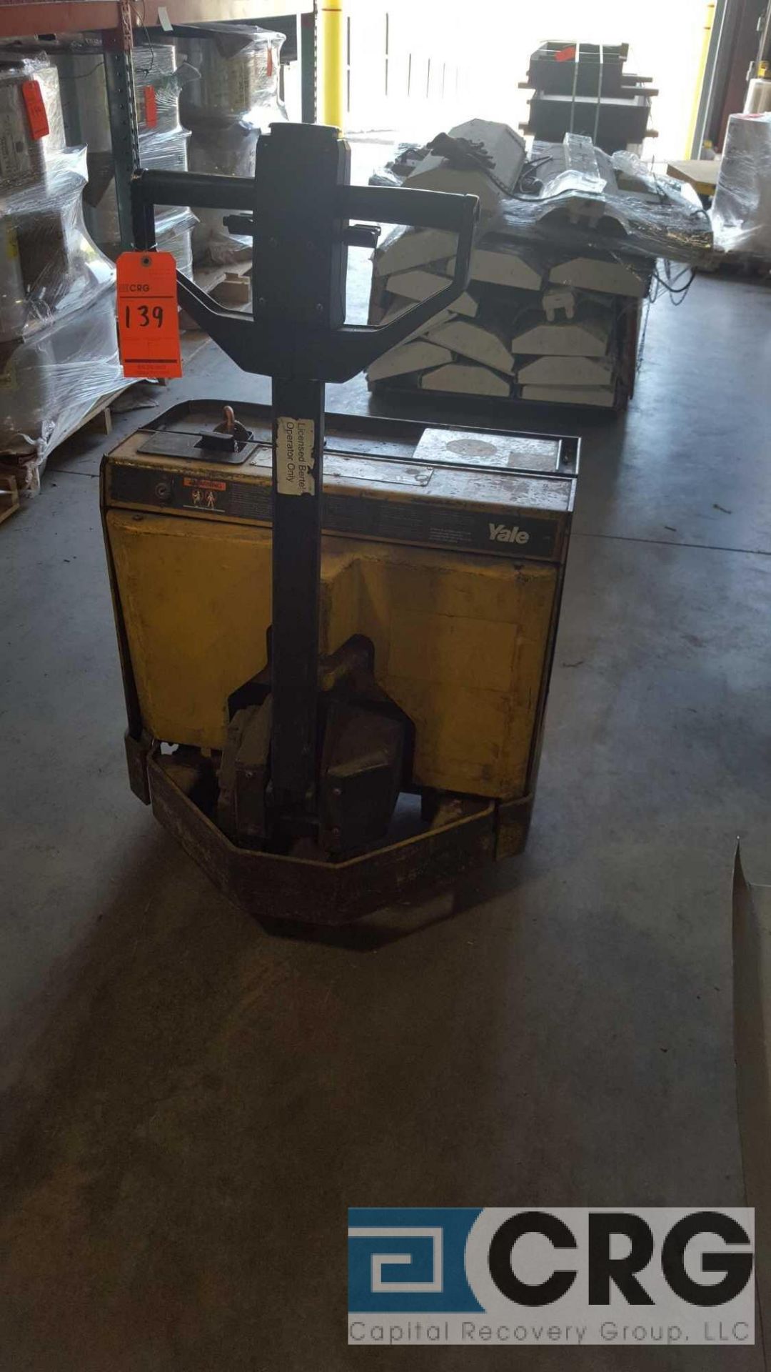 Yale electric pallet jack, model MPB040ACN24C2748, serial number N562323, 24 volt, 4000 # capacity. - Image 2 of 3