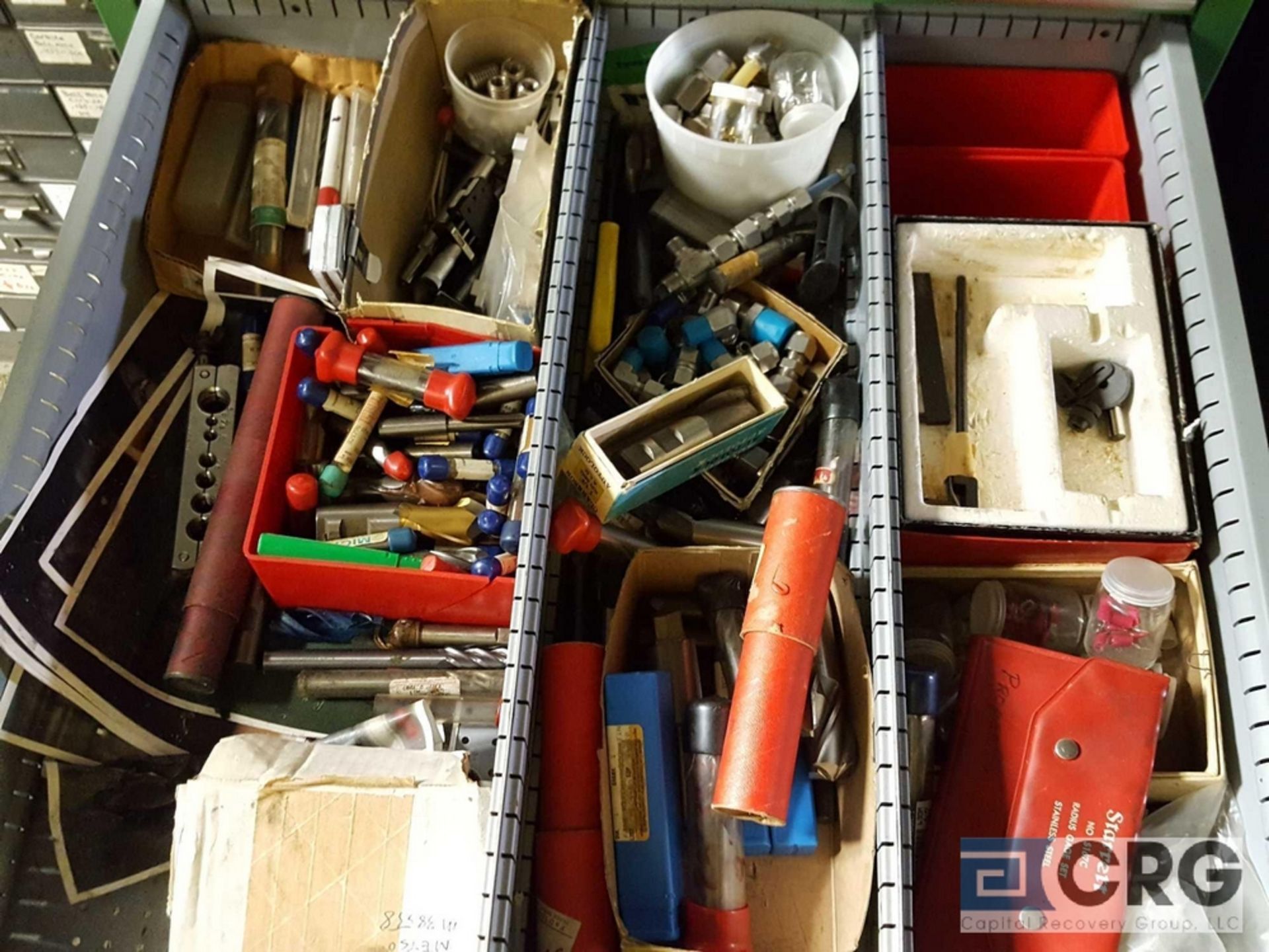 Lot includes (1) Lista 6 drawer cabinet with assorted contents of cutting tools and accessories - Image 6 of 14