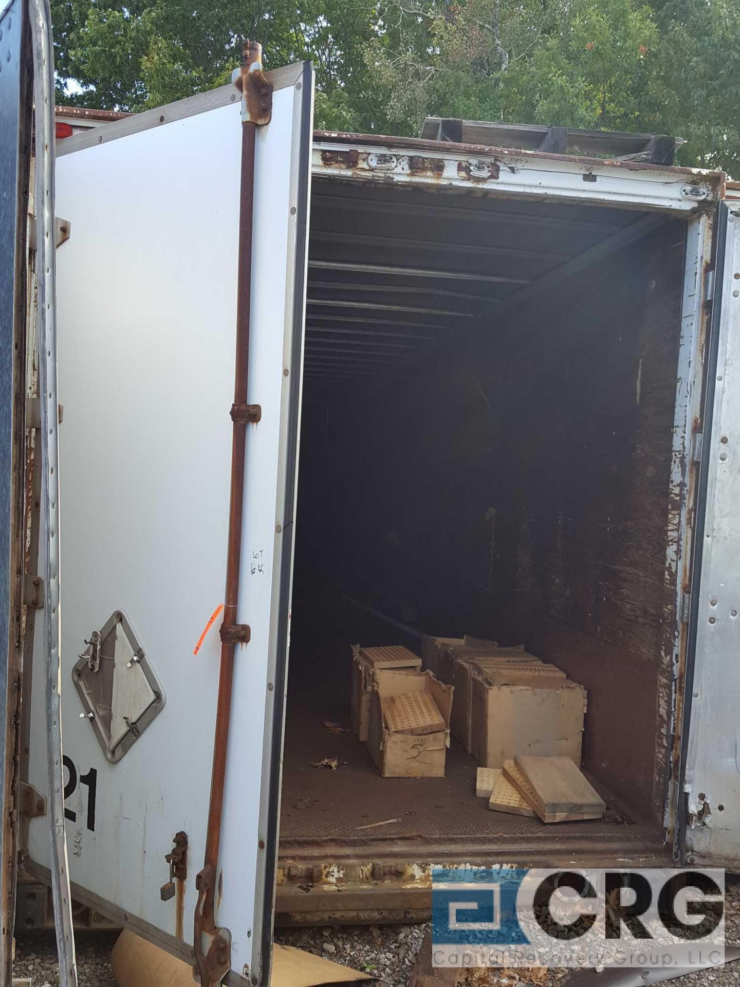 Trailer body storage container, includes contents, with right to abandon contents