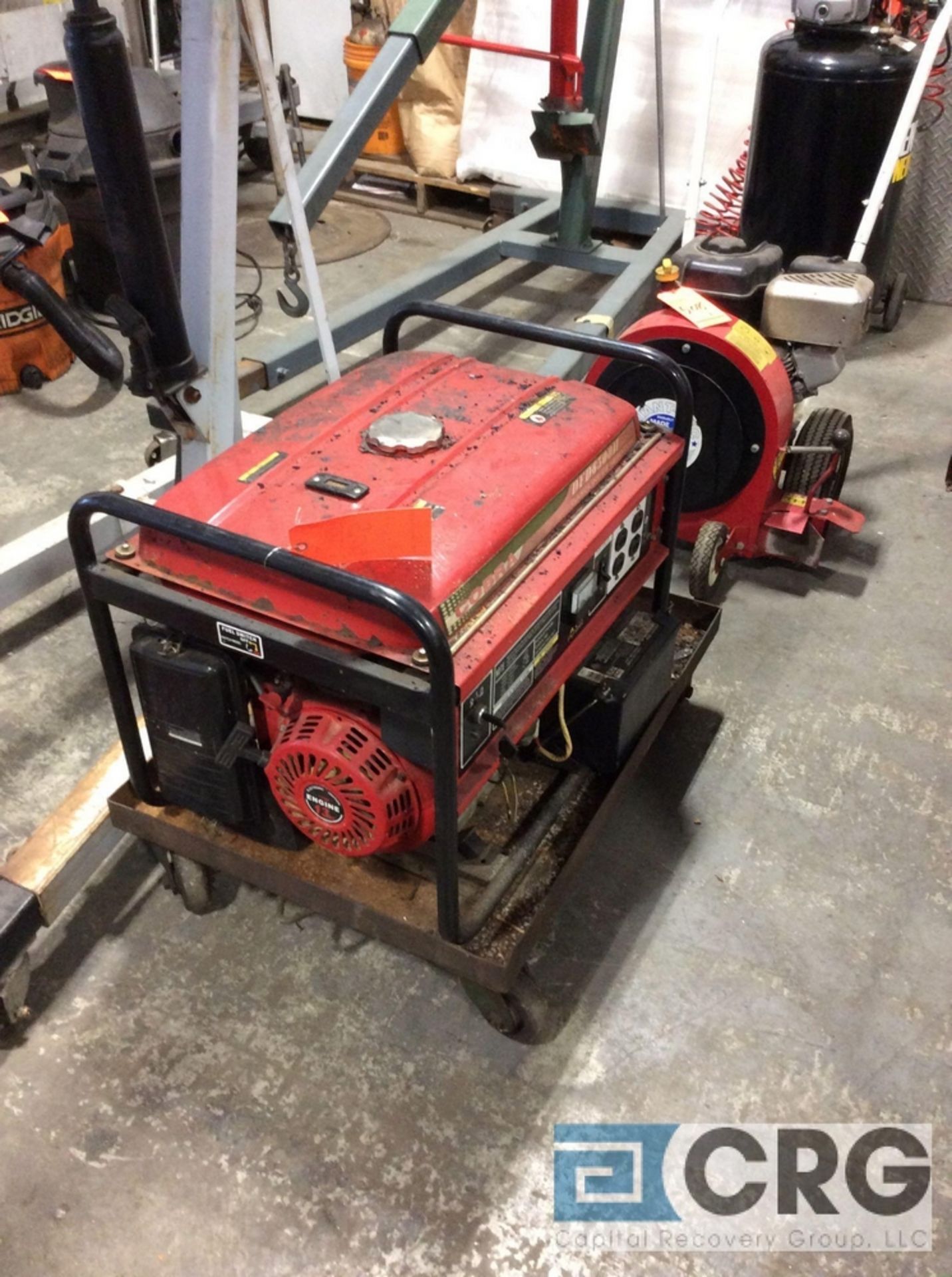 Cobra, DFD 6500 H, gasoline powered, portable generator, with 13 hp motor, electronic ignition, with - Image 2 of 6
