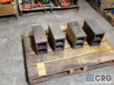 Lot of (4) set up blocks