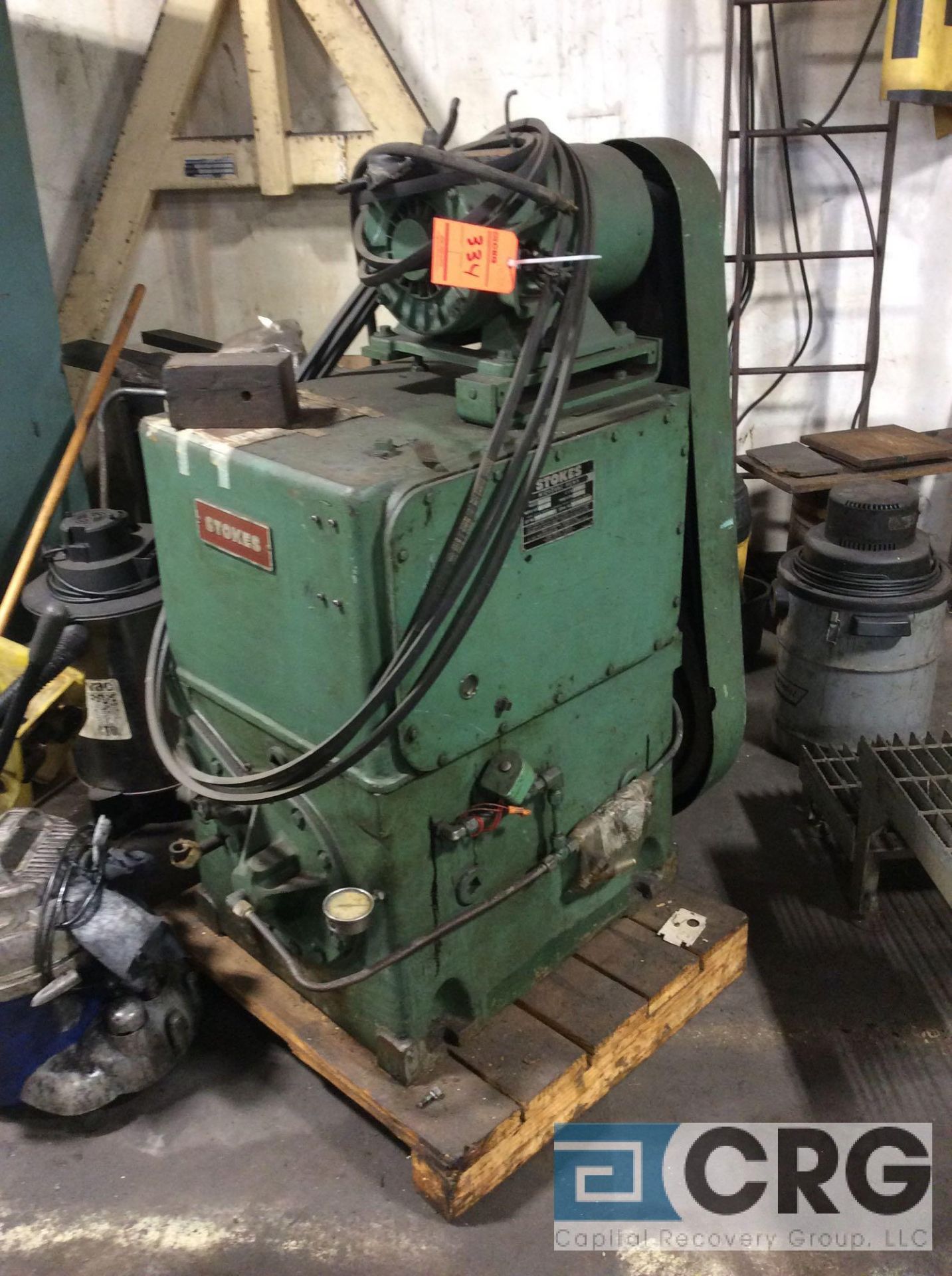 Stokes mcrovac pump, mn 412H-10, 10 hp motor, 300 CFM